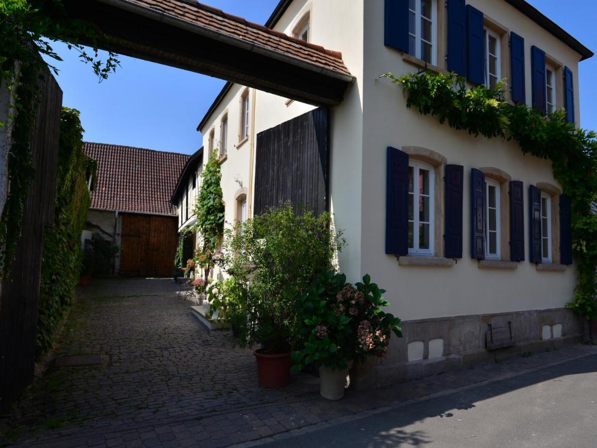 فندق Weisenheim am Sandفي  Gastehaus & Weingut Gehrig المظهر الخارجي الصورة